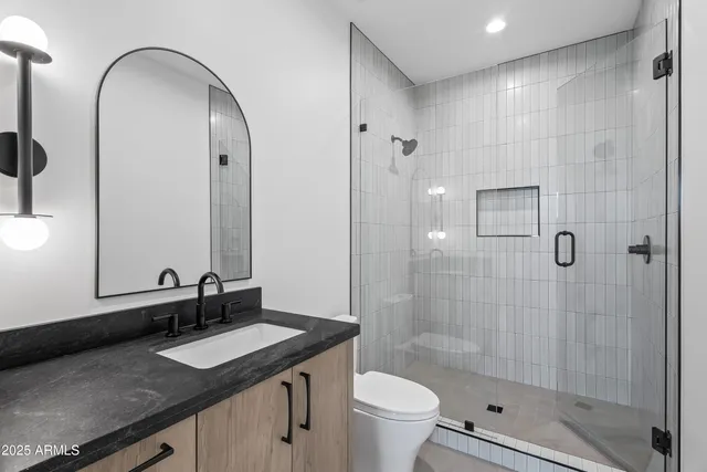 $2,500,000 | 4419 North 43rd Place, Phoenix, AZ 85018