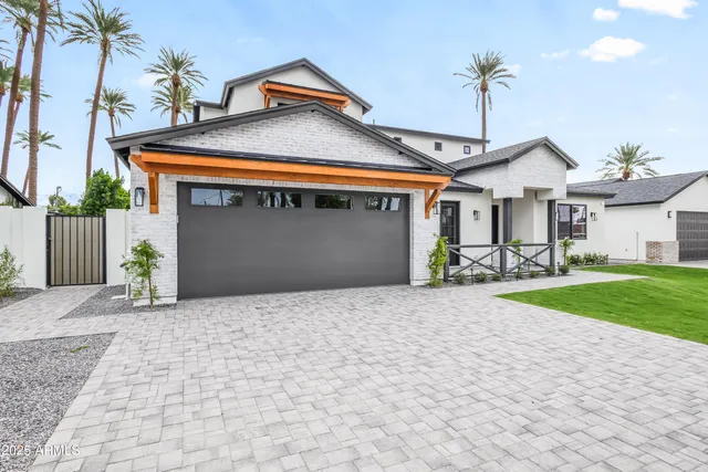 $2,600,000 | 4419 North 43rd Place, Phoenix, AZ 85018