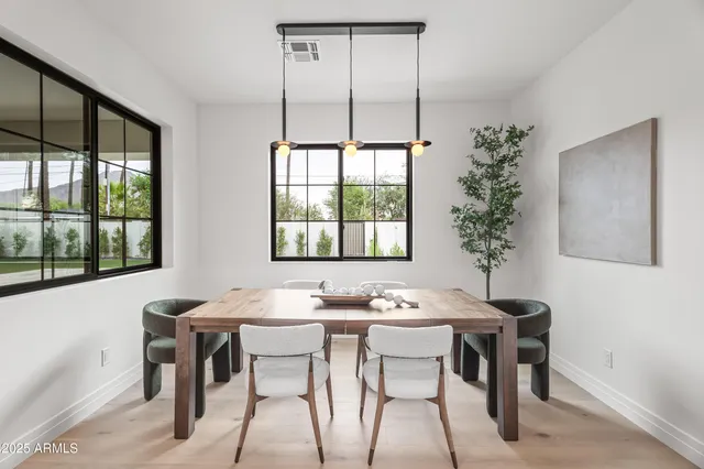 $2,500,000 | 4419 North 43rd Place, Phoenix, AZ 85018