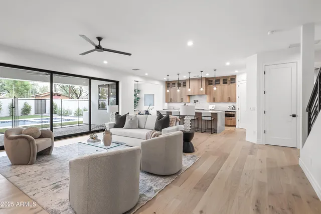 $2,500,000 | 4419 North 43rd Place, Phoenix, AZ 85018