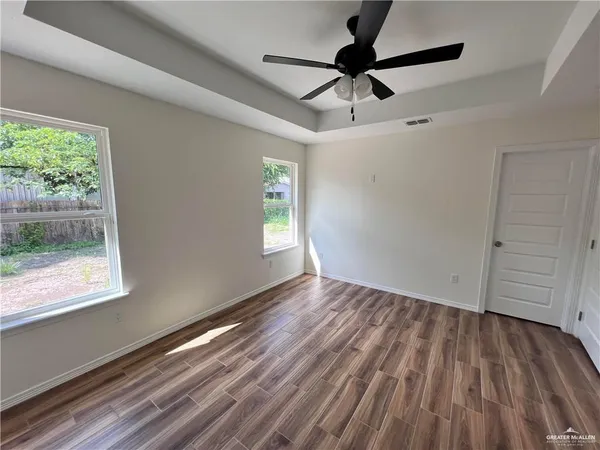 $1,500 | 622 East Llano Grande Street, Weslaco, TX 78596