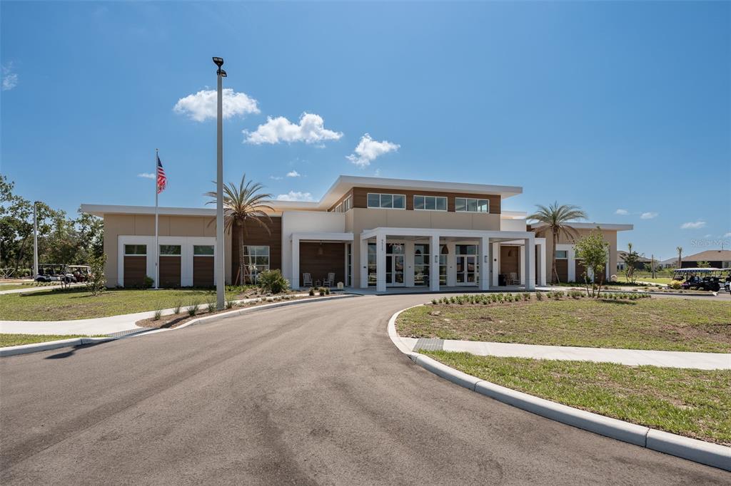 10517 Southwest 90th Street Road Ocala, FL 34481 - Photo 44 of 48