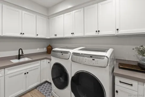 $6,495,000 | 6989 Paseo Laredo, La Jolla, CA 92037