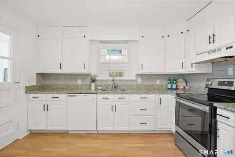 $895,000 | 67 Barrett Avenue, Stamford, CT 06905