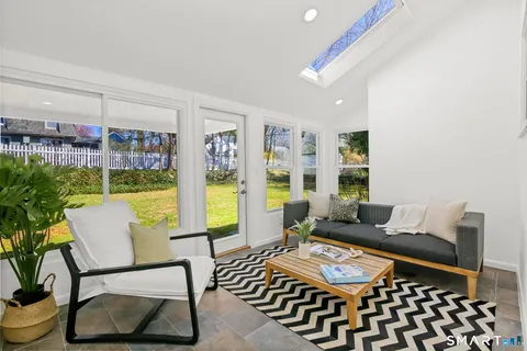 $895,000 | 67 Barrett Avenue, Stamford, CT 06905