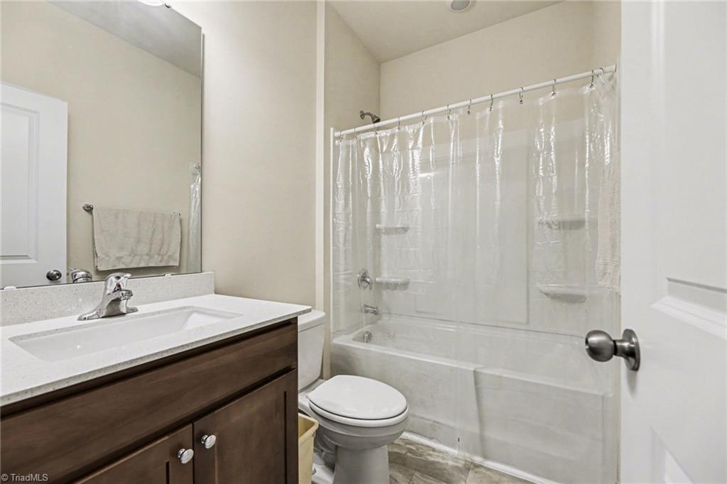 940 Bloomington Way High Point, NC 27265 - Photo 14 of 25