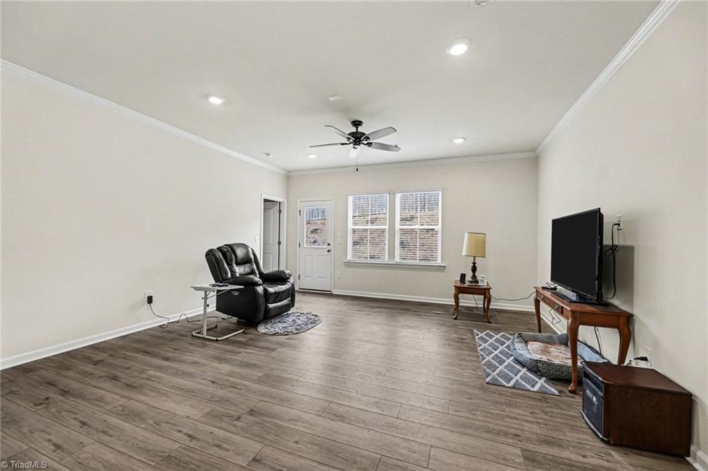 940 Bloomington Way High Point, NC 27265 - Photo 6 of 25