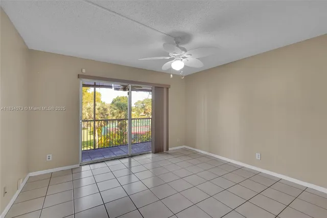 $199,000 | 1100 Northwest 87th Avenue, Unit 306, Coral Springs, FL 33071