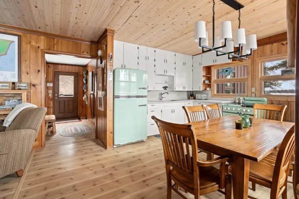 $7,125,000 | 47023 Black Bear Beach Road, Ponsford, MN 56575