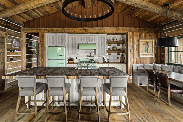 $7,125,000 | 47023 Black Bear Beach Road, Ponsford, MN 56575