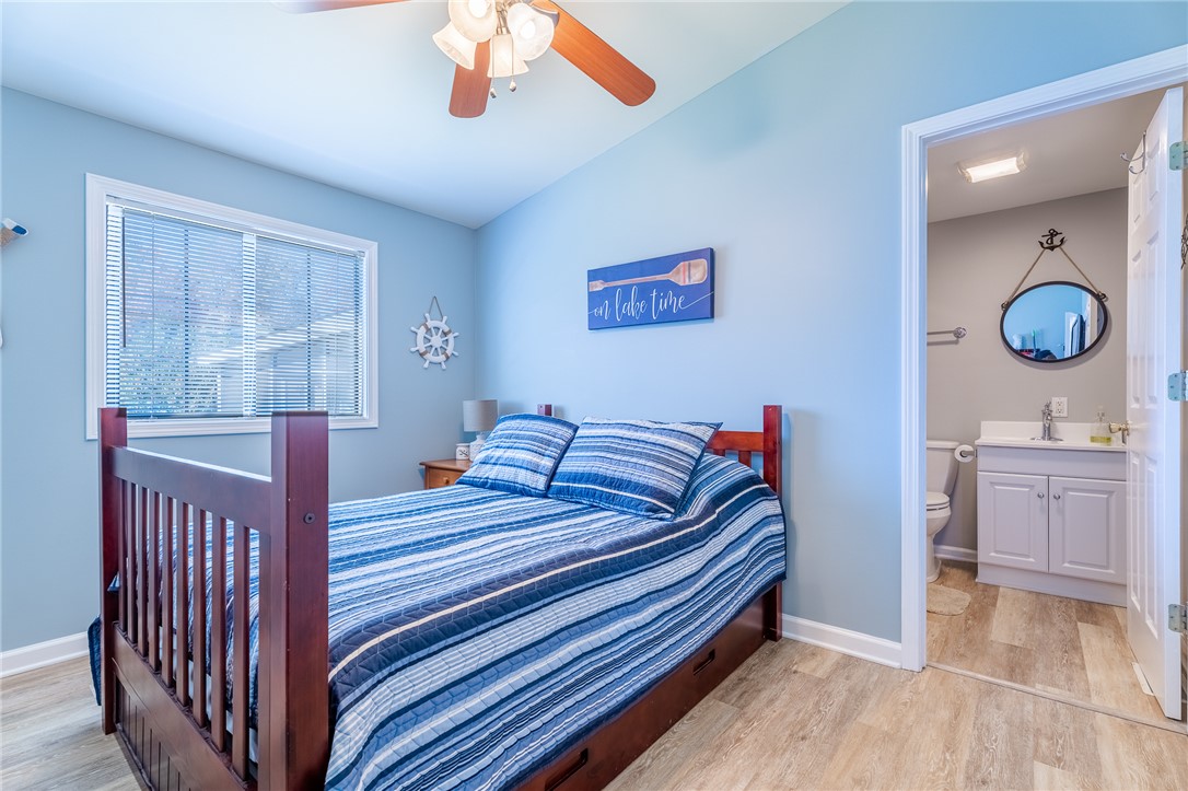 1230 Melton Road, Unit 14 West Union, SC 29696 - Photo 14 of 23 Second bedroom
