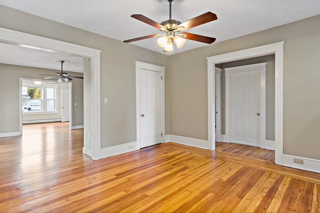 1000 Riverside Avenue Somerset, MA 02726 - Photo 4 of 26 a view of a livingroom with wooden floor