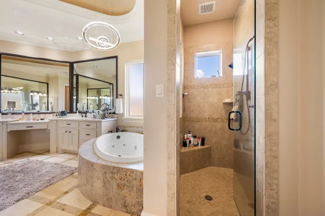 a view of entryway with a front door