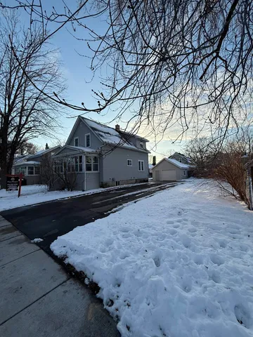 $199,999 | 1313 Wisconsin Street, Oshkosh, WI 54901