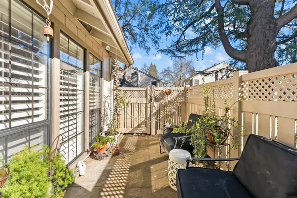 $350,000 | 6420 Quiescence Lane, Unit C, Carmichael, CA 95608
