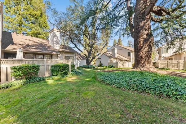 $350,000 | 6420 Quiescence Lane, Unit C, Carmichael, CA 95608