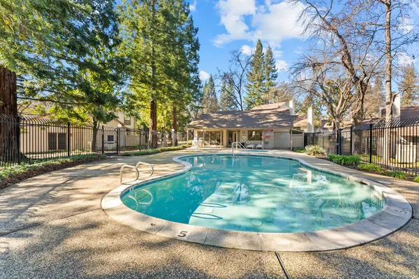 $350,000 | 6420 Quiescence Lane, Unit C, Carmichael, CA 95608