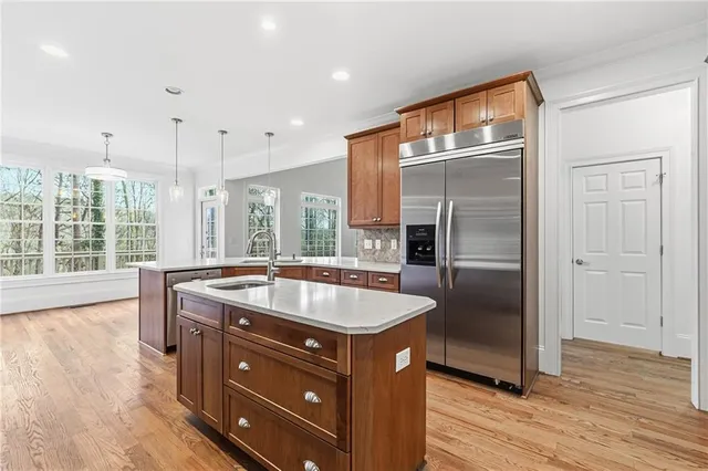 $6,400 | 125 River N Circle, Sandy Springs, GA 30328