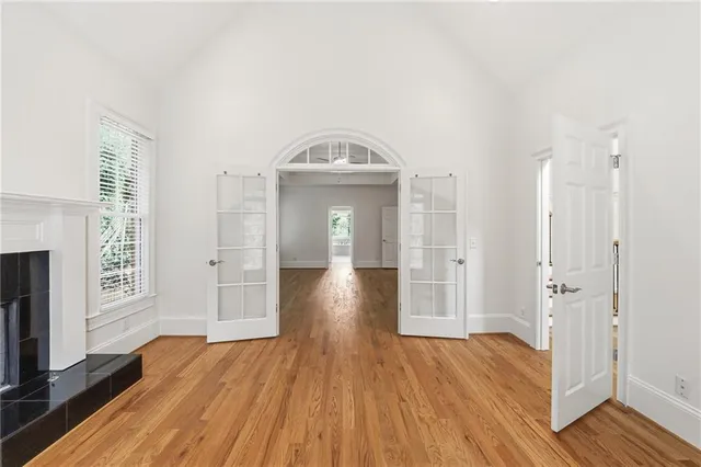 $6,400 | 125 River N Circle, Sandy Springs, GA 30328