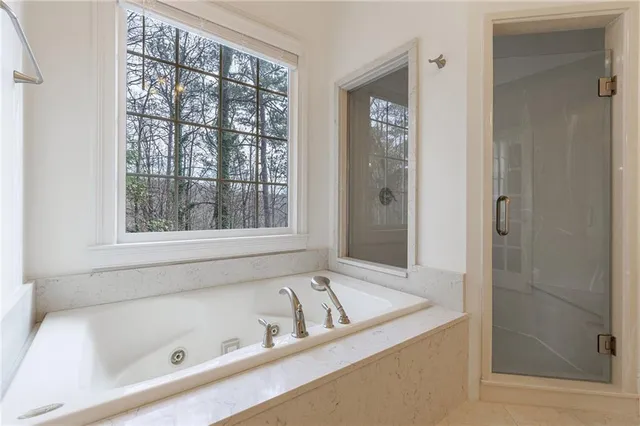 $6,400 | 125 River N Circle, Sandy Springs, GA 30328