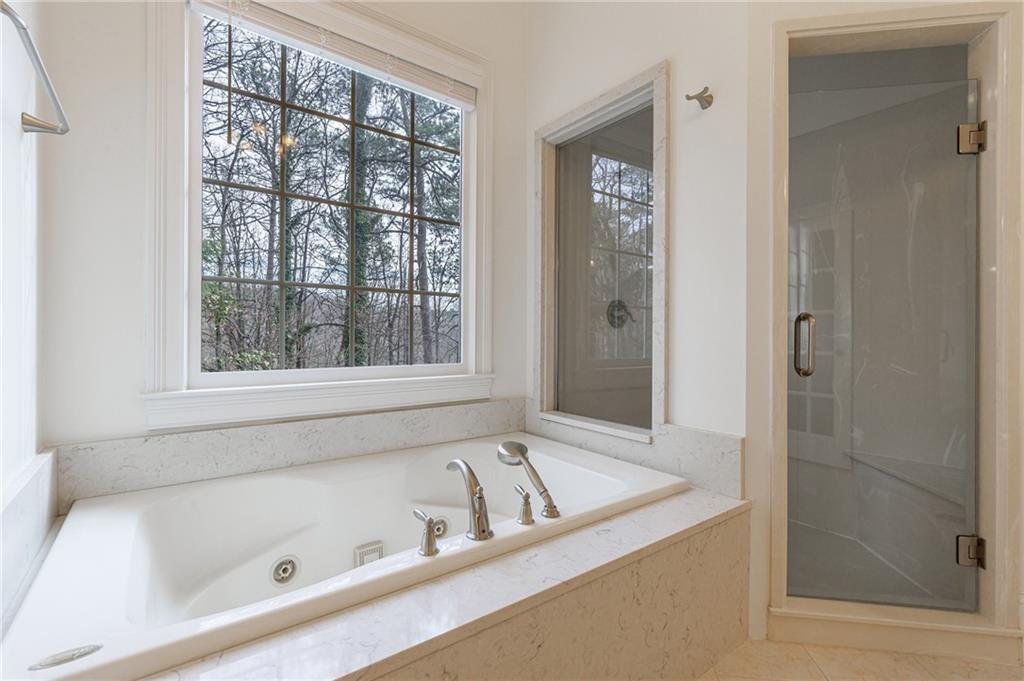 125 River N Circle Sandy Springs, GA 30328 - Photo 53 of 96