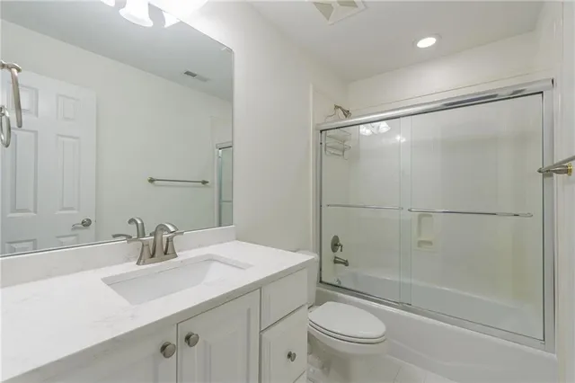 $6,400 | 125 River N Circle, Sandy Springs, GA 30328