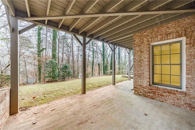 $6,400 | 125 River N Circle, Sandy Springs, GA 30328