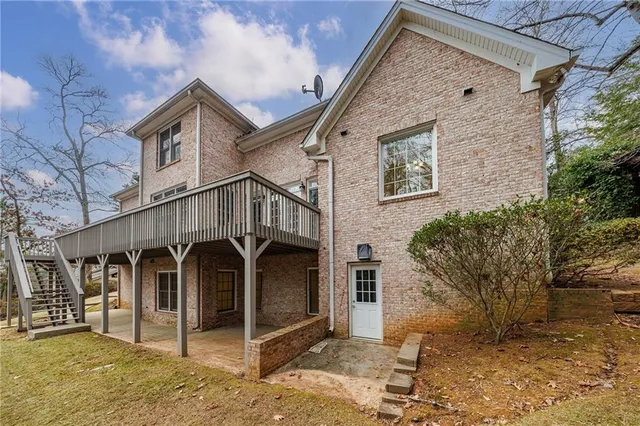 $6,400 | 125 River N Circle, Sandy Springs, GA 30328