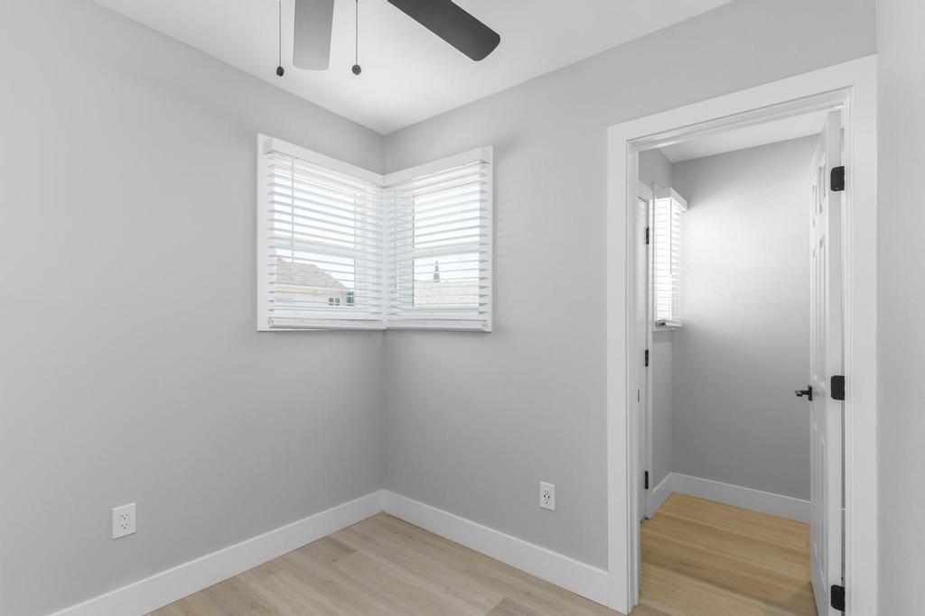 128 Bristol Boulevard San Leandro, CA 94577 - Photo 13 of 32 an empty room with a window