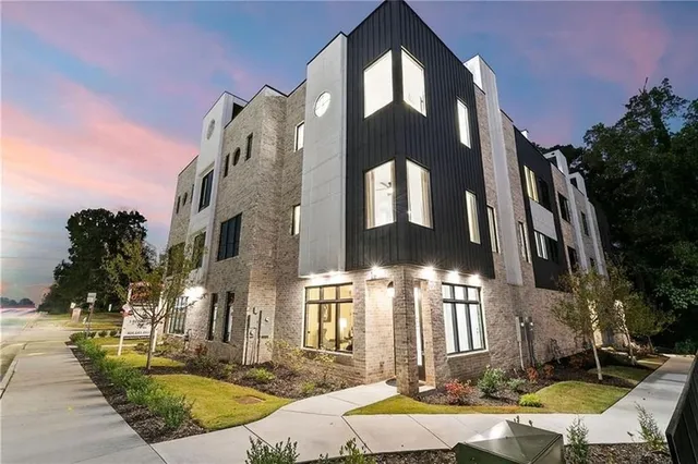 $799,000 | 1962 8th Street, Chamblee, GA 30341