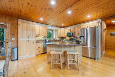 $610,000 | 3812 Brehmer Road, Abrams, WI 54101