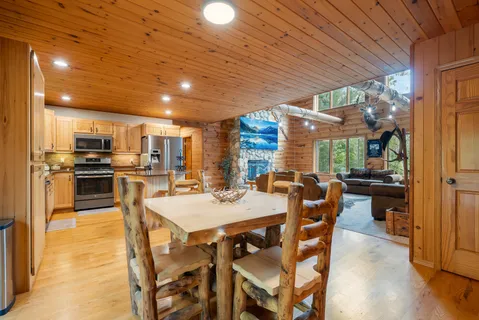 $610,000 | 3812 Brehmer Road, Abrams, WI 54101