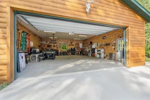 $610,000 | 3812 Brehmer Road, Abrams, WI 54101