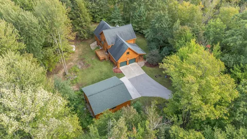 $610,000 | 3812 Brehmer Road, Abrams, WI 54101