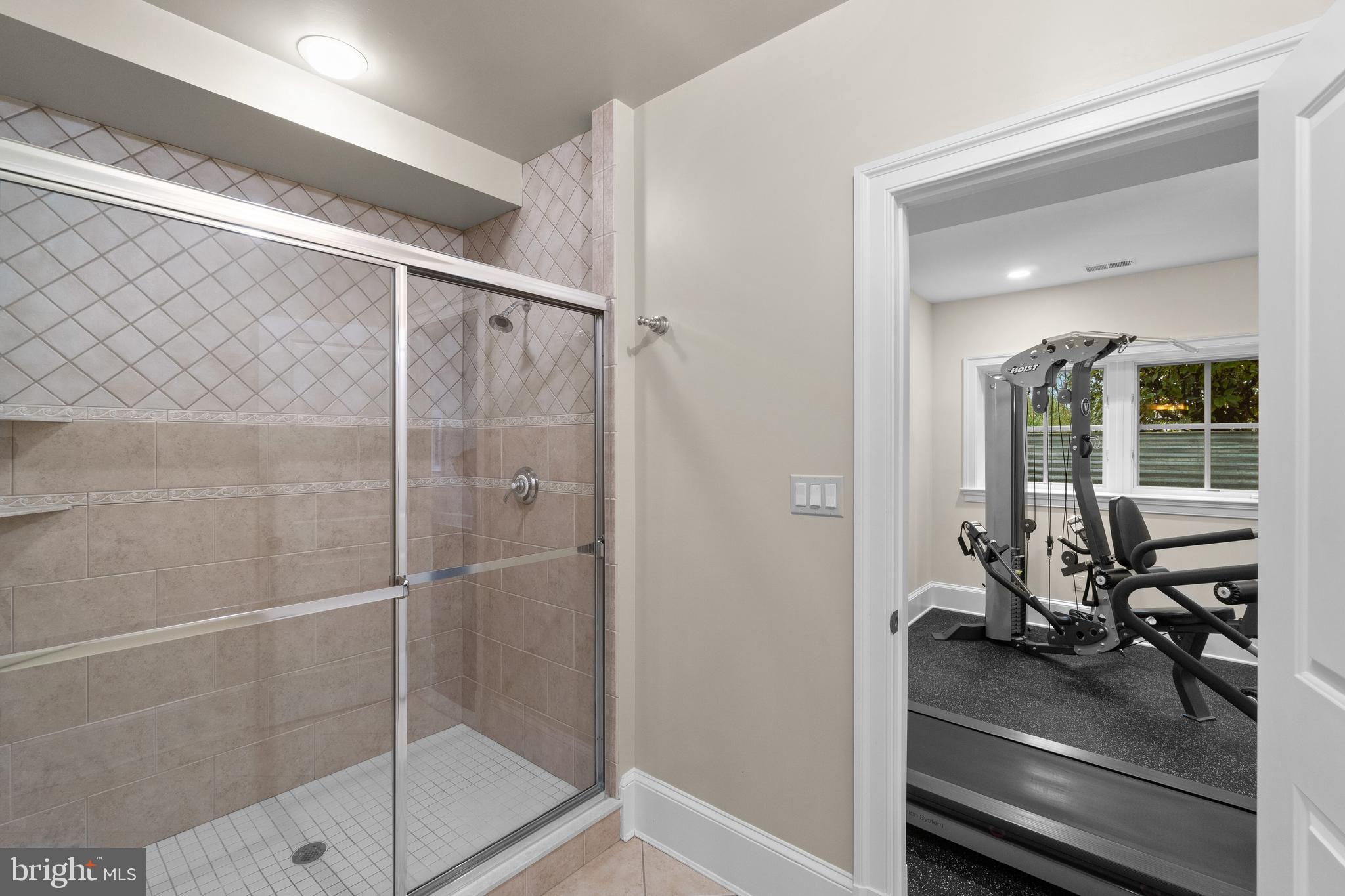 10818 Red Barn Lane Potomac, MD 20854 - Photo 114 of 141 Lower Level Full Bathroom