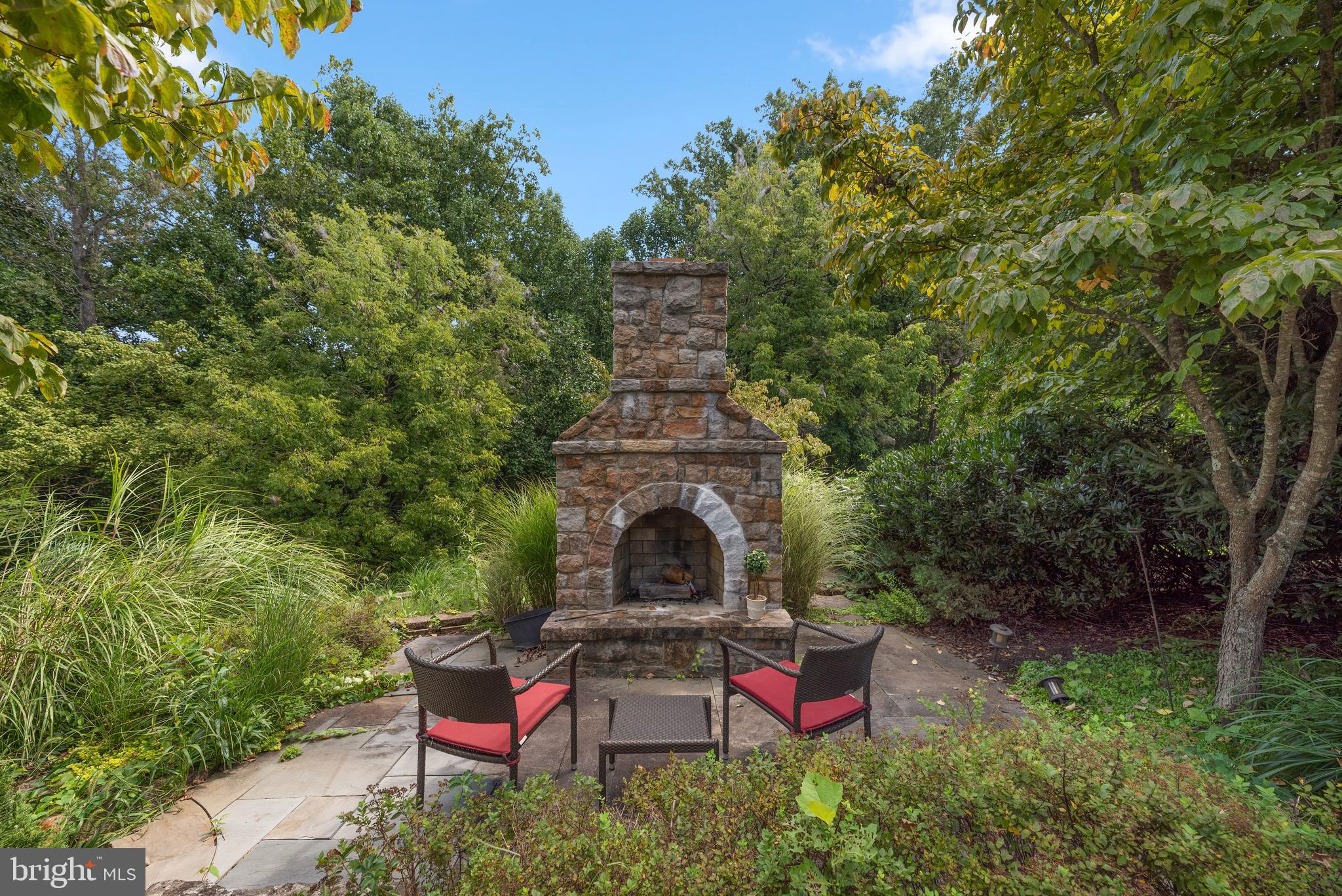 10818 Red Barn Lane Potomac, MD 20854 - Photo 23 of 141 Zen Garden + Stone Fireplace