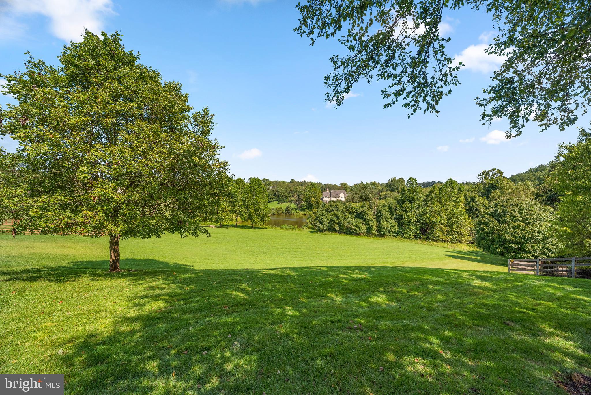 10818 Red Barn Lane Potomac, MD 20854 - Photo 25 of 141 Pond Views