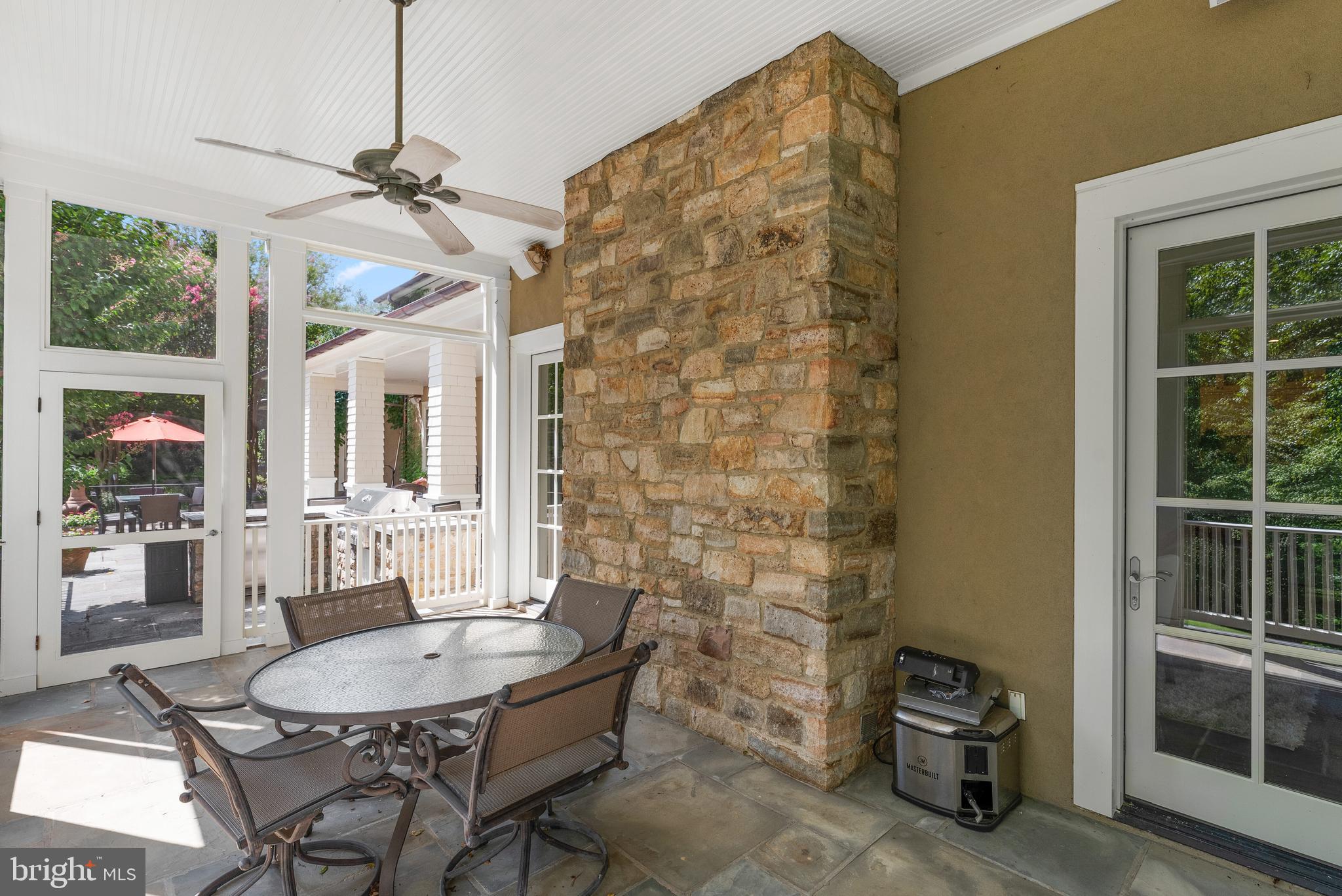 10818 Red Barn Lane Potomac, MD 20854 - Photo 55 of 141 Screened-in porch