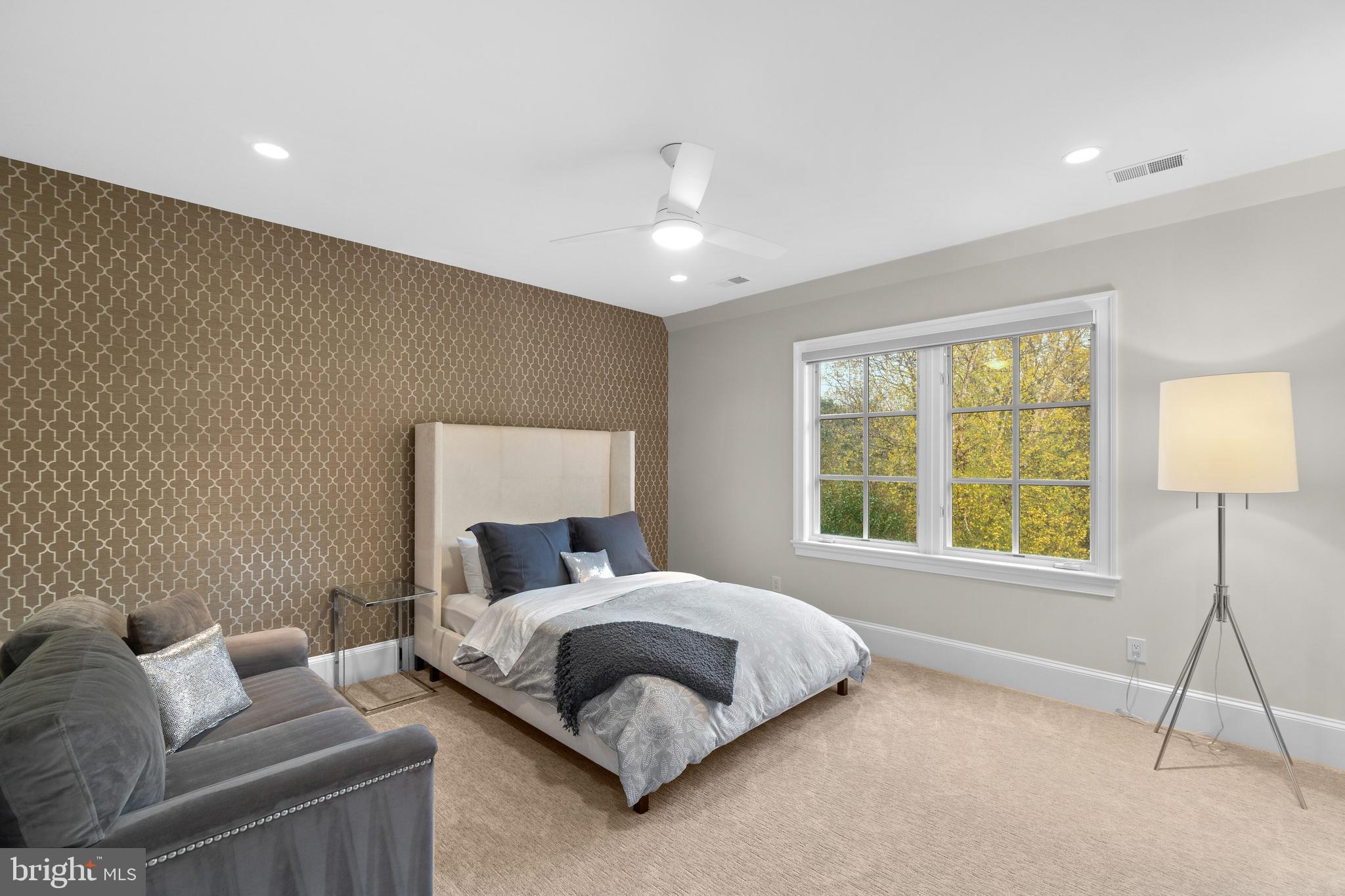 10818 Red Barn Lane Potomac, MD 20854 - Photo 91 of 141 3rd Bedroom with En Suite Bathroom