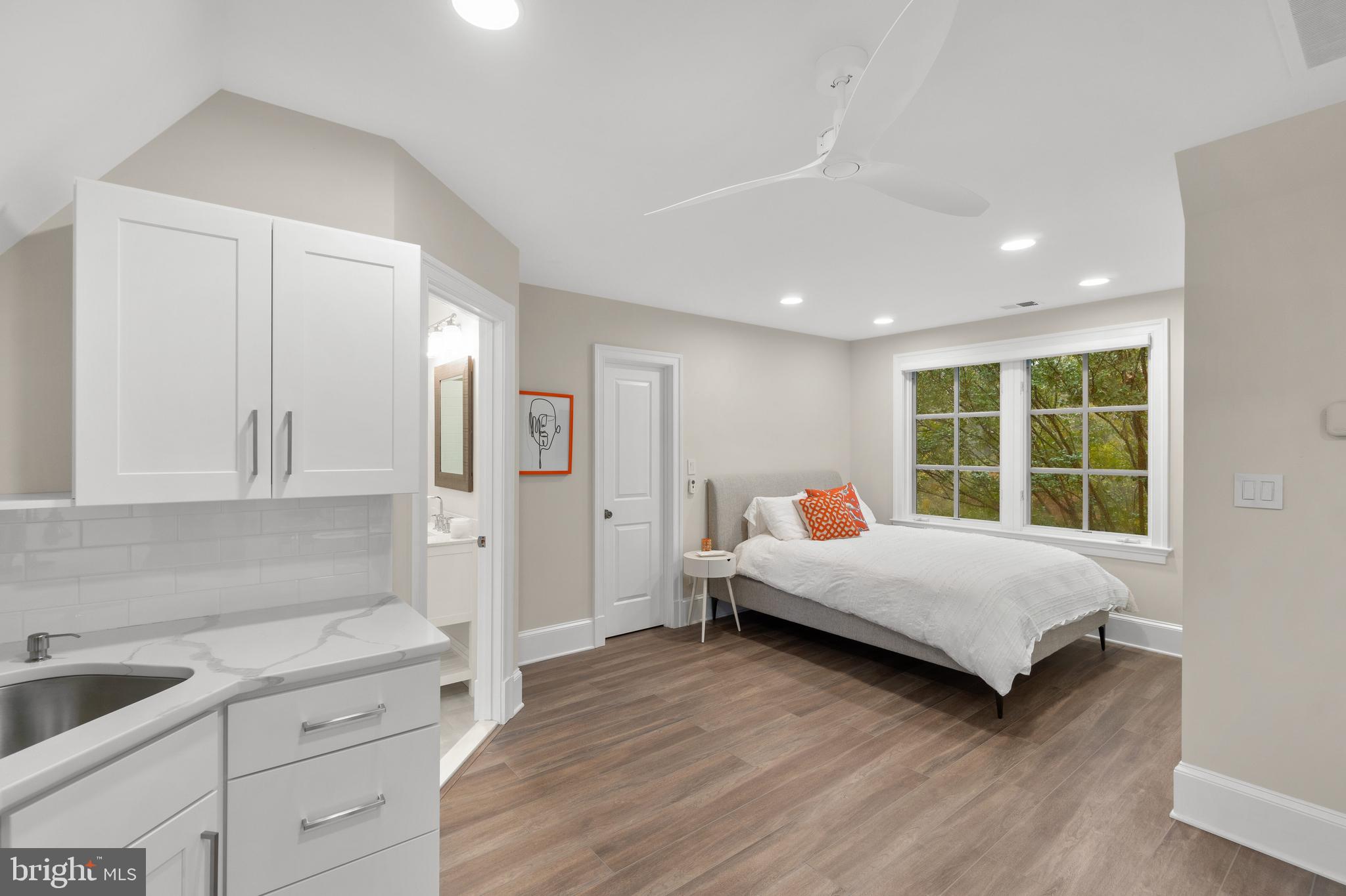 10818 Red Barn Lane Potomac, MD 20854 - Photo 100 of 141 Private Guest Quarters with Kitchenette + Bathroom