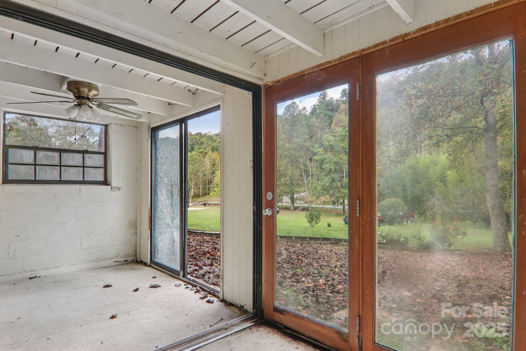 190 Turkey Creek Road Clyde, NC 28721 - Photo 14 of 48 a view of an entryway