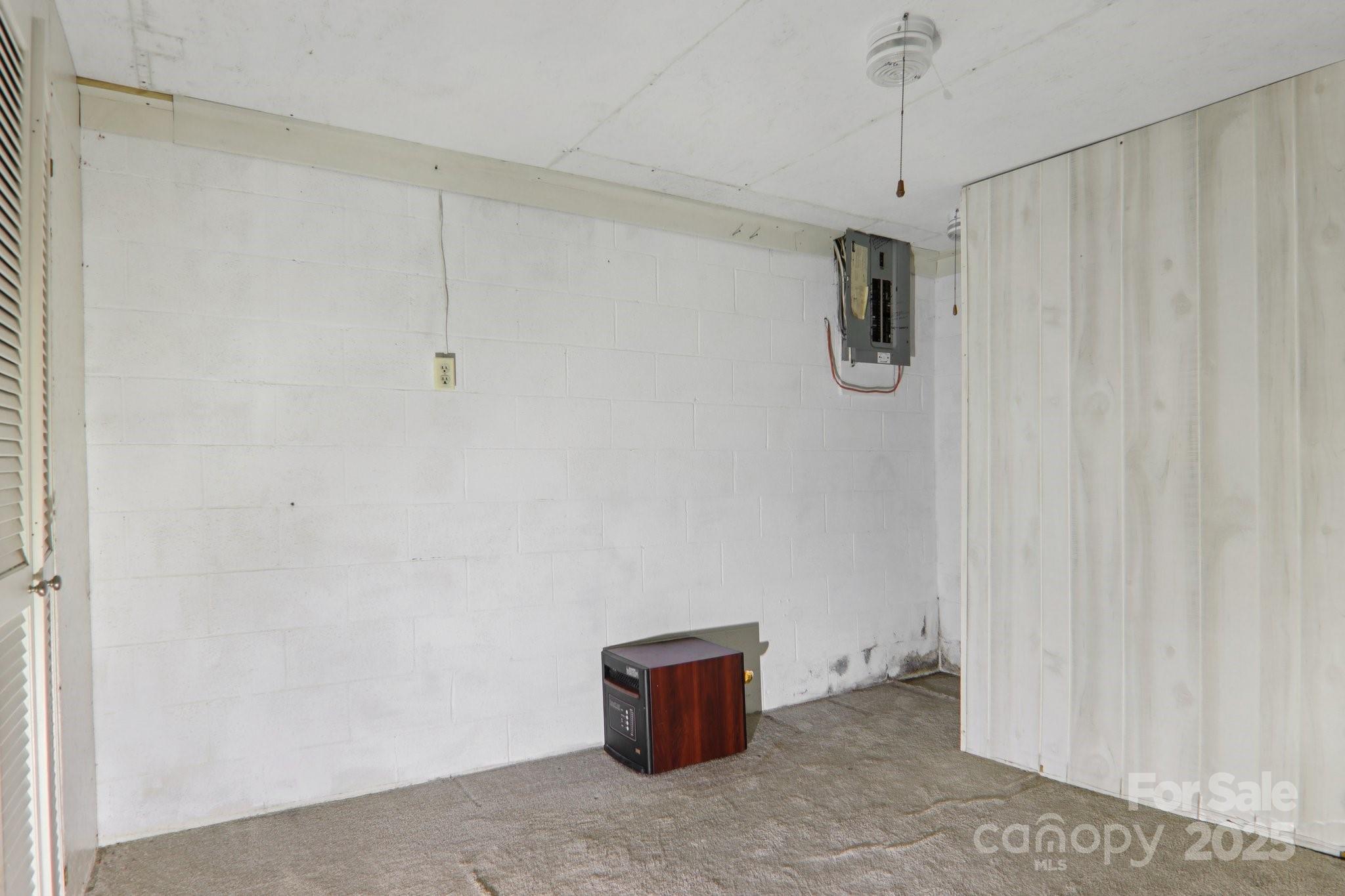 190 Turkey Creek Road Clyde, NC 28721 - Photo 32 of 48 a view of an empty room