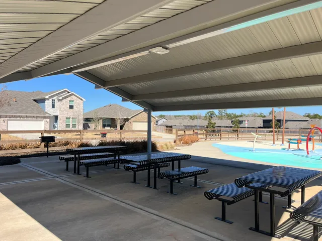 $235,000 | 4535 Pinehurst Trce Drive, Pinehurst, TX 77362