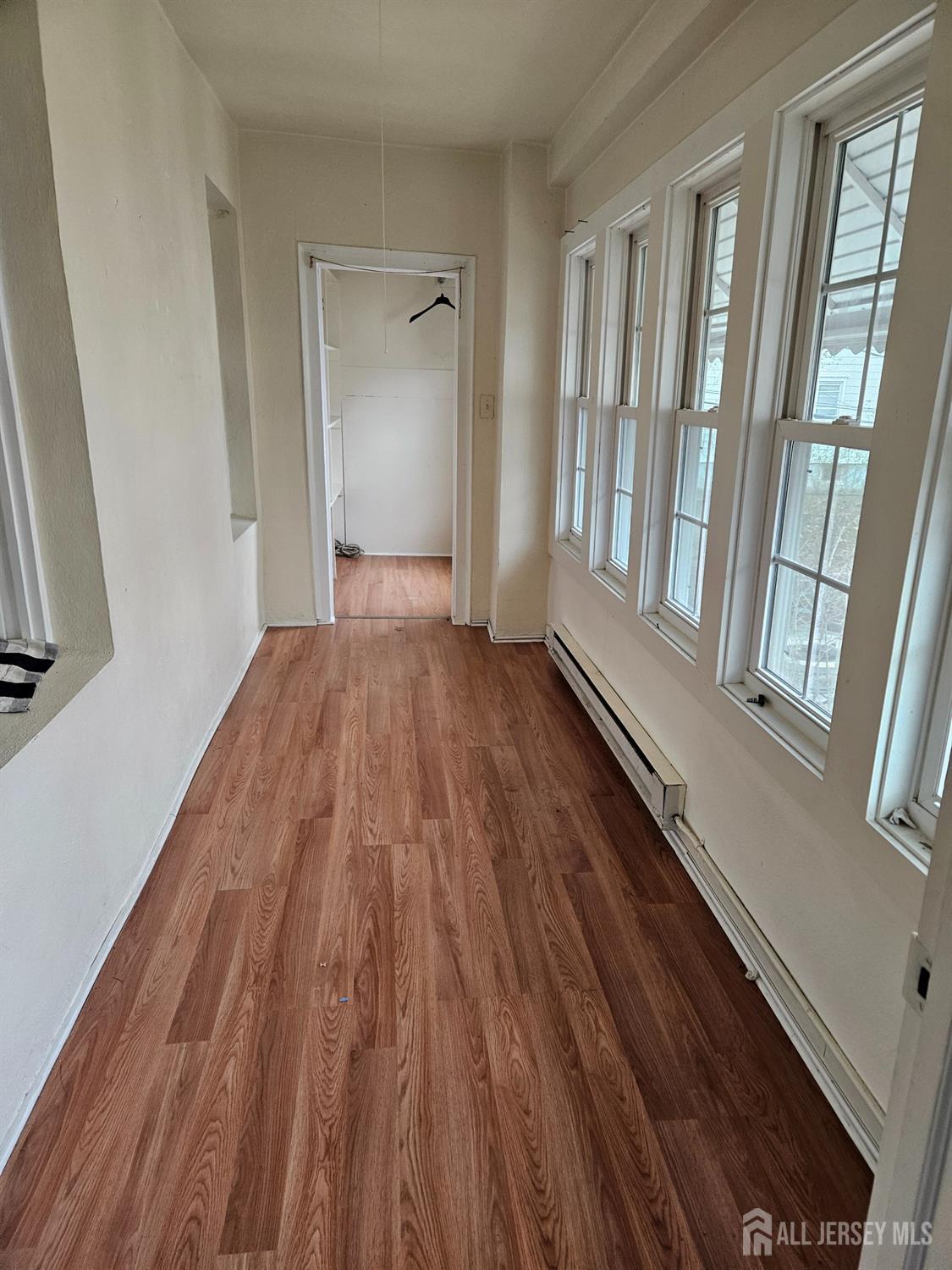 427-427 Magnolia Street Highland Park, NJ 08904 - Photo 3 of 6