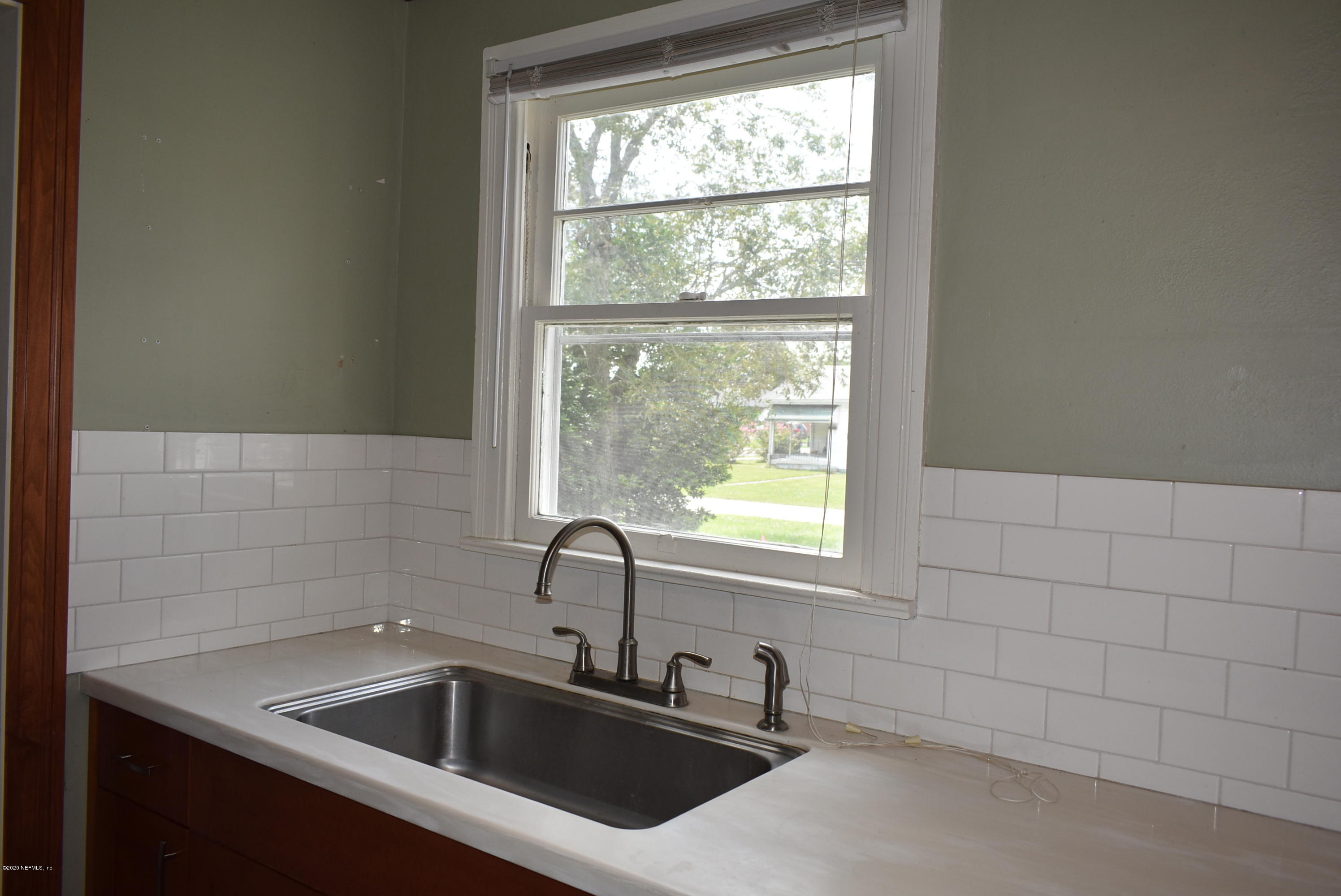 4609 Birkenhead Road Jacksonville, FL 32210 - Photo 23 of 39 Kitchen