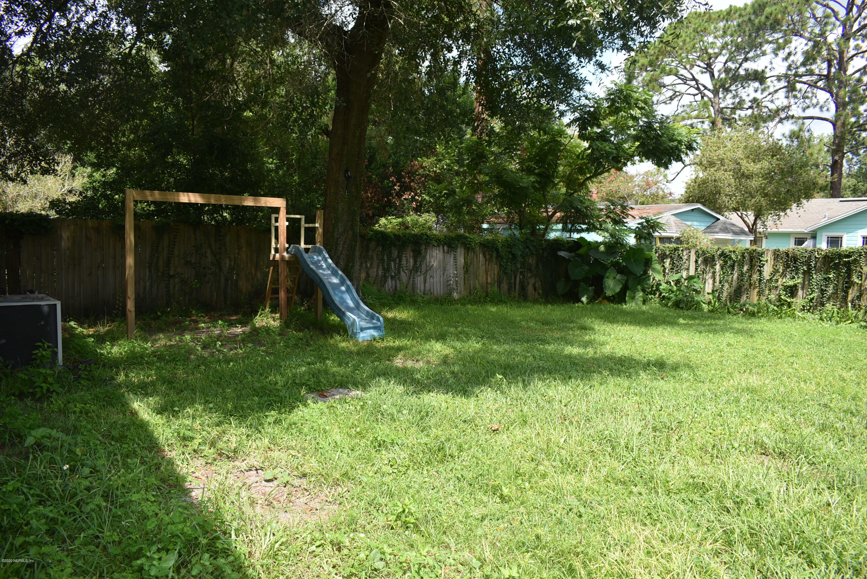 4609 Birkenhead Road Jacksonville, FL 32210 - Photo 33 of 39 Backyard