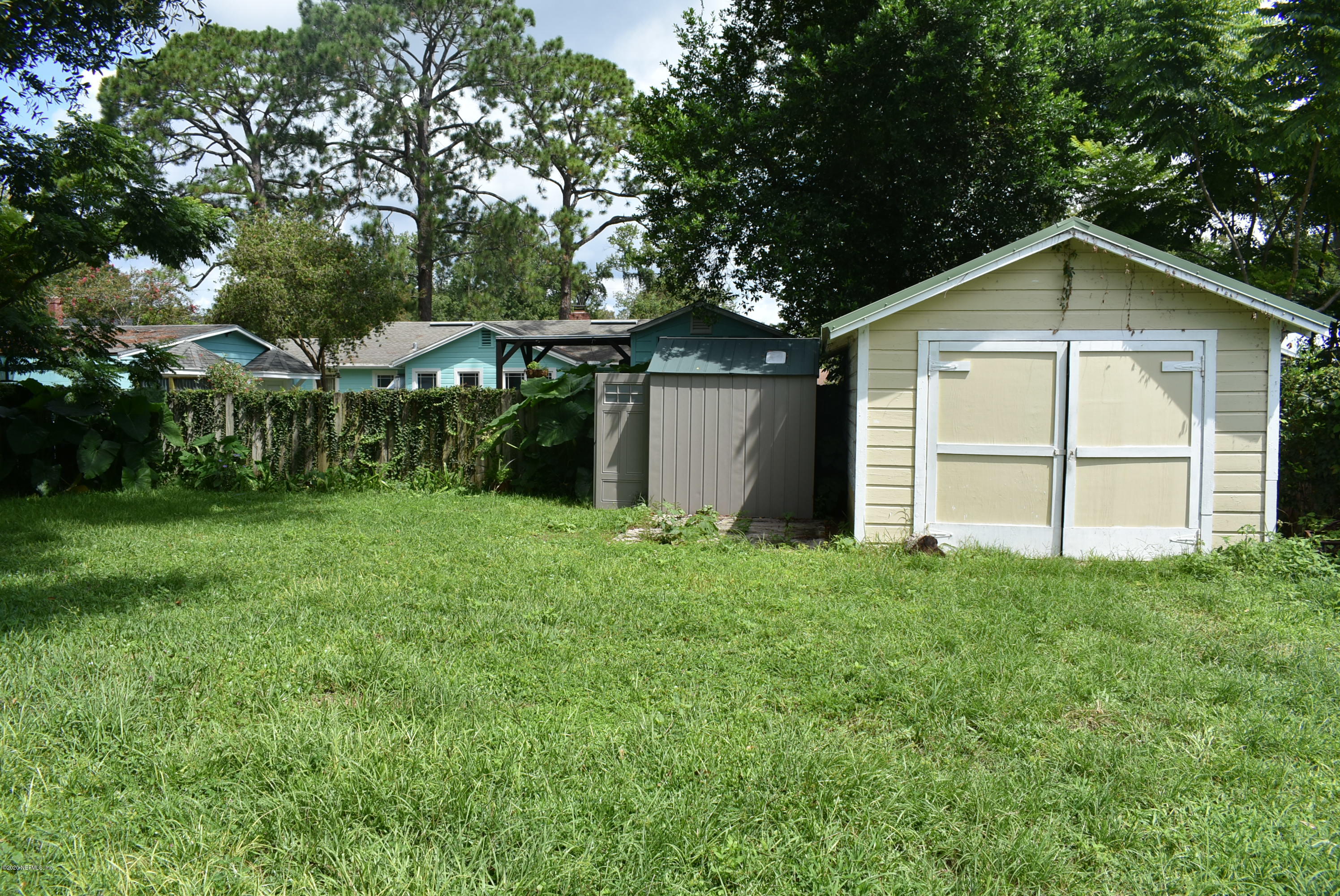 4609 Birkenhead Road Jacksonville, FL 32210 - Photo 34 of 39 Garage and Storage Shed