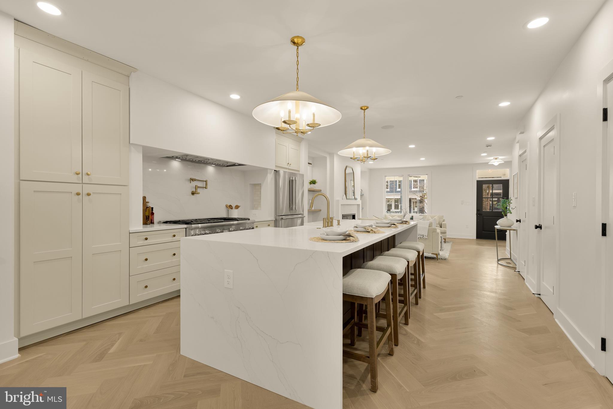 1706 Bay Street Southeast Washington, DC 20003 - Photo 15 of 59