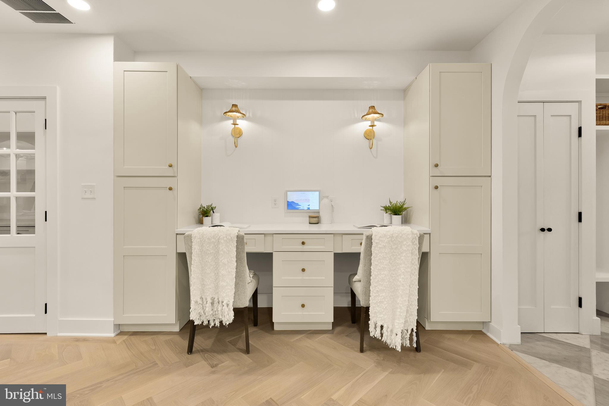 1706 Bay Street Southeast Washington, DC 20003 - Photo 23 of 59