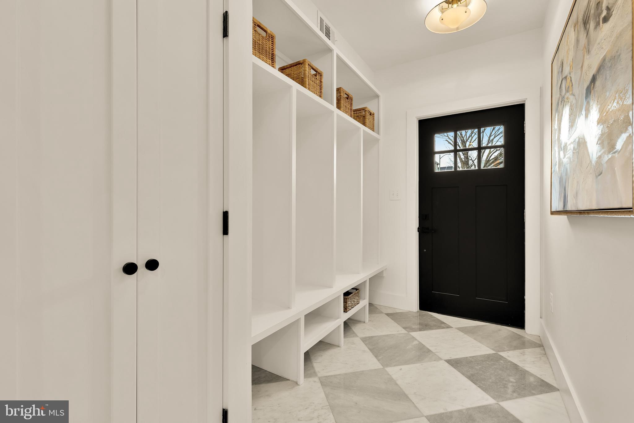 1706 Bay Street Southeast Washington, DC 20003 - Photo 27 of 59